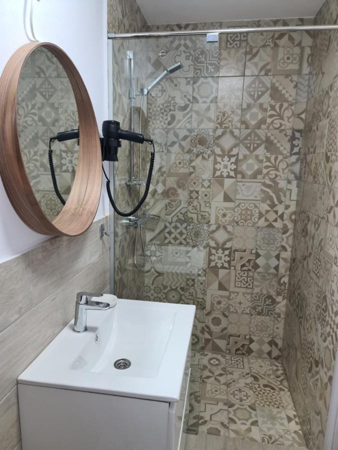 Urbanist Guest House Călimăneşti Eksteriør billede